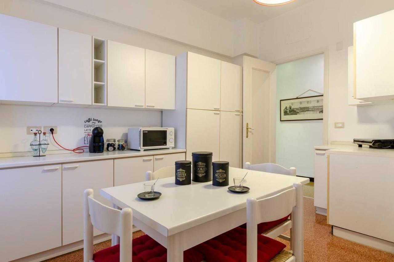 Апартаменти Altido Family Apt For 6 Located Minutes From The Sea Генуя Екстер'єр фото